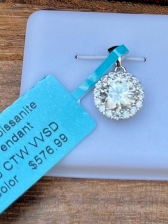 925 Sterling Silver Moissanite Pendant – 1.80 CTW Halo Design - Picture 3 of 4